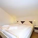 2 Separate Mit Balkon An Der Skipiste *