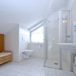 2 Separate Mit Balkon An Der Skipiste