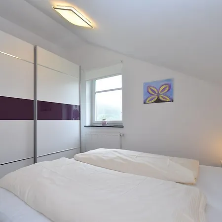 2 Separate Flats With Balcony On The Slope 빌링겐