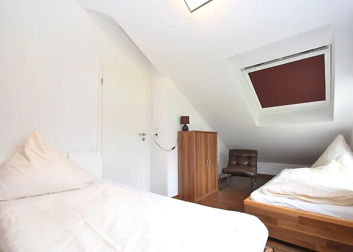 2 Separate Mit Balkon An Der Skipiste