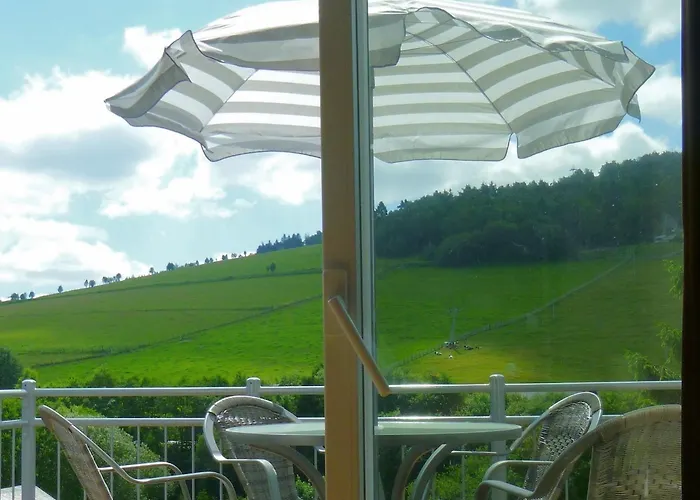 2 Separate Mit Balkon An Der Skipiste